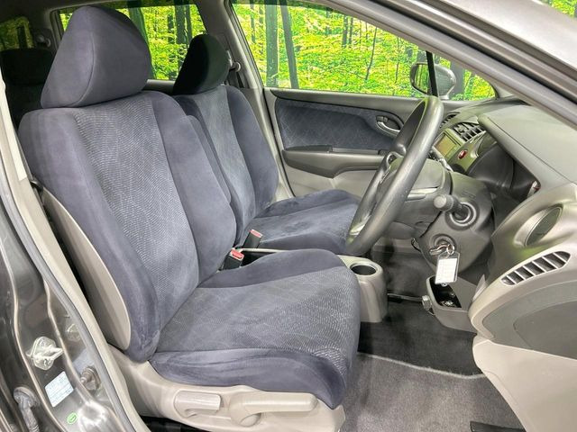 �^�]�Ȃ܂��ɂ͏\���ȃX�y�[�X������A�啿�ȕ��ł��������^�]���Ă�����������ł��B