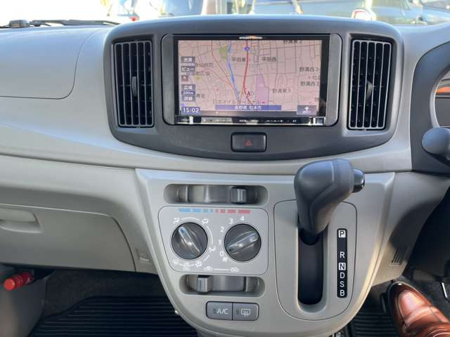 ピクシスエポックLf 4WD