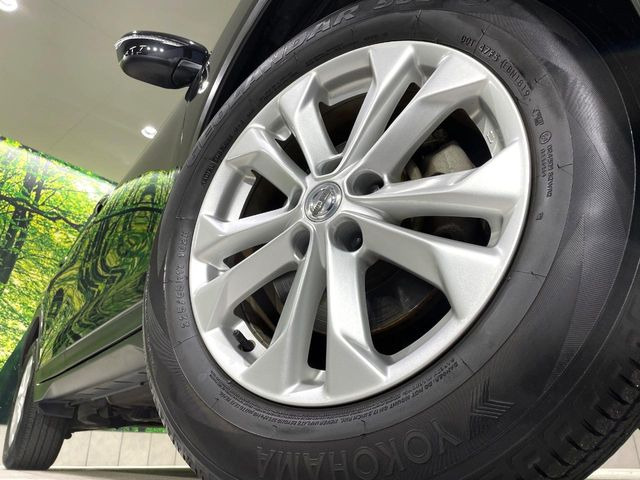 �y����17�C���`�A���~�z�C�[���z�O�ςɃ}�b�`���������A���~�z�C�[���𑕒����Ă���܂��B�e��ЊO�A���~�z�C�[����A�X�^�b�h���X�^�C�����戵�����Ă���܂��B���񂲑��k����������