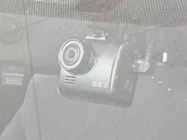 �y�h���C�u���R�[�_�[�z�h���C�u���R�[�_�[����!���s���͂������A������^�]�⎖�̂ɑ��������ہA�f���ŋL�^���A����̃��X�N�ɔ����܂��B���L�^�pSD�J�[�h�͂��q�l�����g�ł��������������K�v������܂��B