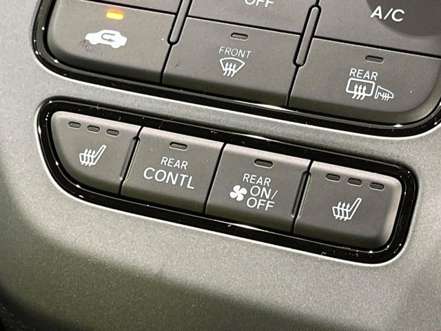 �y�V�[�g�q�[�^�[�z�������ɏd�󂷂�V�[�g�q�[�^�[!�G�A�R����葁�����܂��Ă����̂Ŋ�����̐l�����S�ł��ˁ�G�A�R���̉����͊������邩����A�Ƃ������ɂ����������߂ł��B