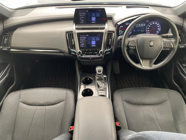 クラウンハイブリッド 2.5 G