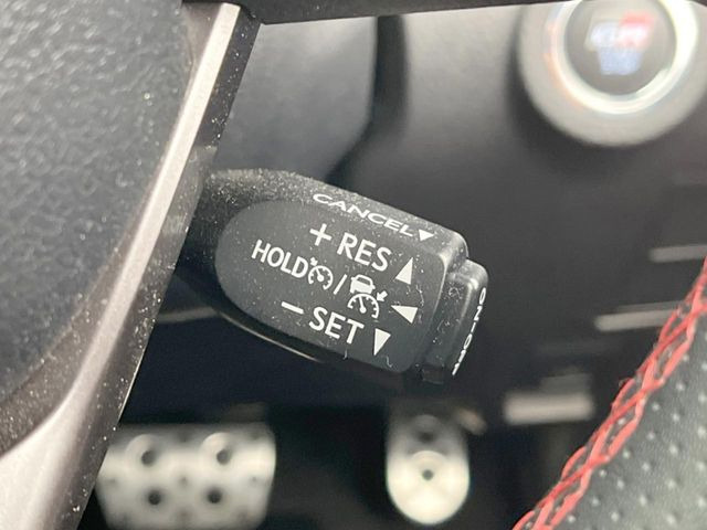 �y���[�_�[�N���[�Y�R���g���[���z�������H�ł̒��������s���y��!!�����ő��x��ۂN���[�Y�R���g���[�����A�Փˌy���V�X�e���ƘA�g���A�O���̎ԗ������m���ĎԊԂ�ۂ悤�ɑ��x���߂��Ă���܂�!!