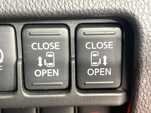 �y�����p���[�X���C�h�h�A�z�X�}�[�g�L�[��^�]�Ȃ̃X�C�b�`�Ō�ȗ����X���C�h�h�A�̊J���\���d��������͂����ăh�A���J����K�v�������A�����Ȃ��q�l�ł��ȒP�ɊJ���߂ł����K�ł���