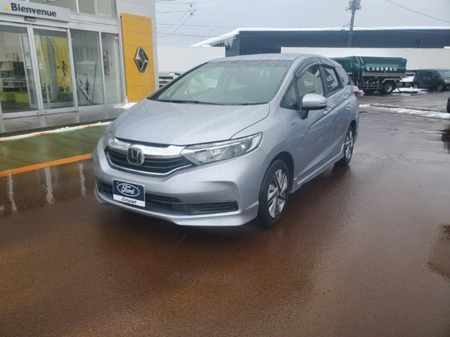 シャトル1.5 ハイブリッド ホンダセンシング