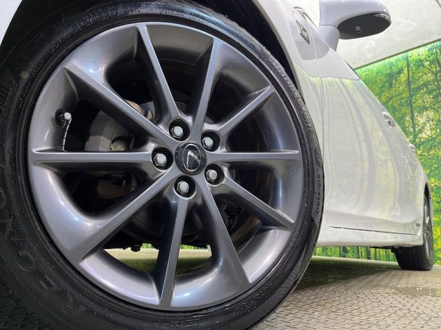 �y�O���[�h��p����17�C���`�A���~�z�C�[���z�f�U�C�����̍��������A���~�z�C�[���𑕒����Ă���܂��B�e��ЊO�A���~�z�C�[����A�X�^�b�h���X�^�C�����戵�����Ă���܂��B���񂲑��k����������