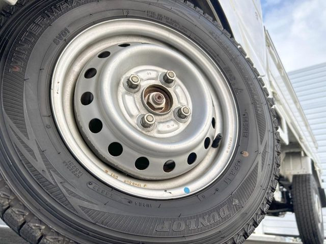 �y����12�C���`�X�`�[���z�C�[���z�l�N�X�e�[�W�ł́w�ЊO�A���~�z�C�[���x���D�]������!�L���u�����h���炨�l�ł��ȃA���~�܂ŕ��L������Ēv���܂���X�^�b�h���X�^�C������舵���Ă���܂��̂ł��C��������!