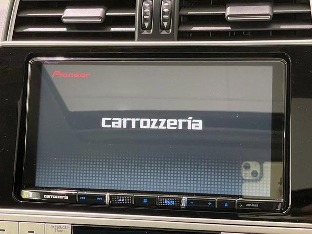 �y���ʃi�r�z�l�C�̑�^9�C���`�i�r�𑕔��B���݊��̂�����ʂ̓C���p�N�g��!�i�r���p���̃}�b�v�\���͌��₷���A�e���r��DVD�͗Տꊴ���A�b�v!�����̃h���C�u���O�b�Ɗy�����Ȃ�܂���