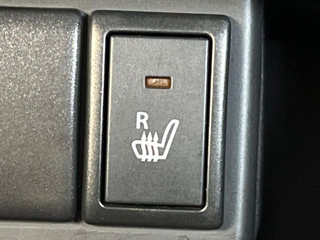 �y�V�[�g�q�[�^�[�z�������ɏd�󂷂�V�[�g�q�[�^�[!�G�A�R����葁�����܂��Ă����̂Ŋ�����̐l�����S�ł��ˁ�G�A�R���̉����͊������邩����A�Ƃ������ɂ����������߂ł��B