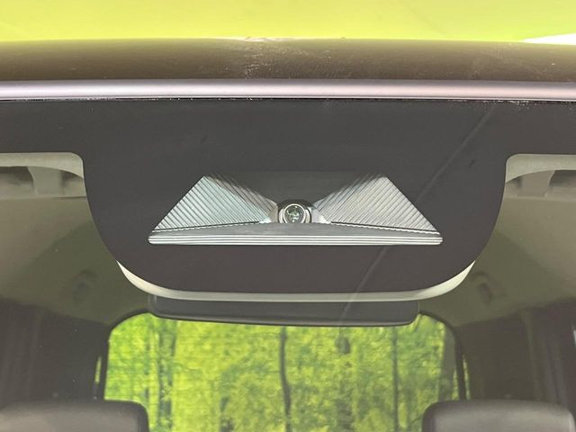 �y�z���_�Z���V���O�z���s���ɑO���̎ԗ�����F�����A�Փ˂������Ȏ��͌x��ƃu���[�L�ŏՓˉ���Ɣ�Q�y�����A�V�X�g�B�����S�Ƀh���C�u�����y���݂��������܂��B