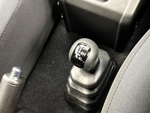 4WD�̂��Ԃł��̂ŁA�ᓹ�ł����S�ł���~��n�n��ɂ��Z�܂��̕��ȊO�ɂ��A�E�B���^�[�X�|�[�c����̕���~��n��֋A�Ȃ����@�������ɂ���������!