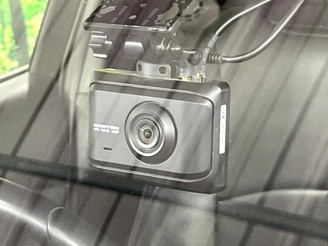 �y�h���C�u���R�[�_�[�z�h���C�u���R�[�_�[����!���s���͂������A������^�]�⎖�̂ɑ��������ہA�f���ŋL�^���A����̃��X�N�ɔ����܂��B���L�^�pSD�J�[�h�͂��q�l�����g�ł��������������K�v������܂��B