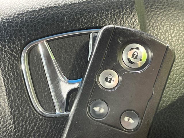 �y�L�[���X�z�������ꂽ�ꏊ����ł��{�^����Ńh�A�̊J���E�{�����ł���̂łƂ��Ă��֗�!�h�A�̌�������ɏ������邱�Ƃ�����܂����