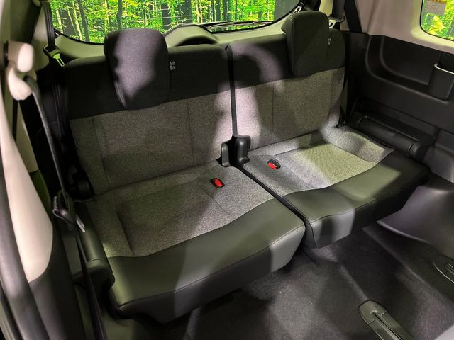 3��ڃV�[�g�͂�������ԗǍD����l�ł��������ƍ����Ē����܂��̂ŁA��l���ł̂��o���������N���N�ł��􂲉Ƒ��ŁA�C�̒m�ꂽ���ԂŁA�h���C�u�ɍs���̂��y���݂ł��ˁ�