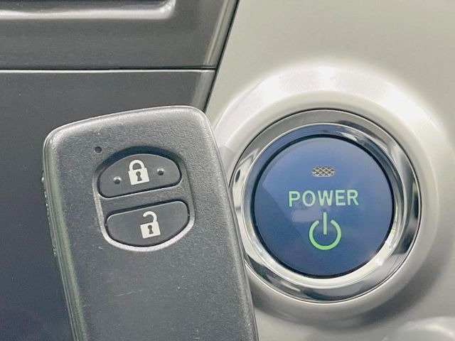 �y�X�}�[�g�L�[�z�J�o����|�P�b�g�ɓ��ꂽ�܂܂ł��h�A�̎{���E�������\�ȃX�}�[�g�L�[�𑕔��B�G���W���̃I���E�I�t�����J�M�����o���K�v����������Ƃ��Ă��֗��ł���