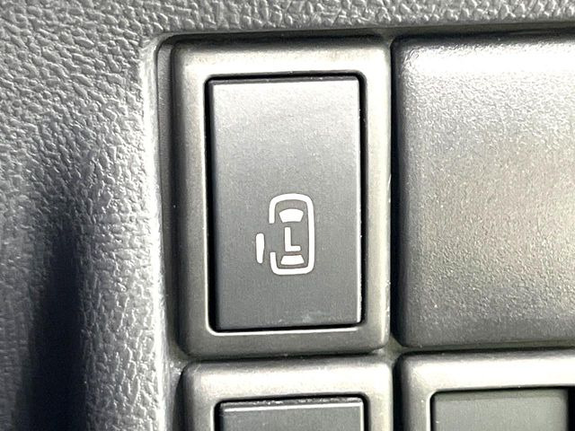 �y�p���[�X���C�h�h�A�z�X�}�[�g�L�[��^�]�Ȃ̃X�C�b�`�ŃX���C�h�h�A�̊J���\���d��������͂����ăh�A���J����K�v�������A���������q�l�ł��A�d���ו��������Ă��鎞�����N�ɊJ���߂ł��܂���