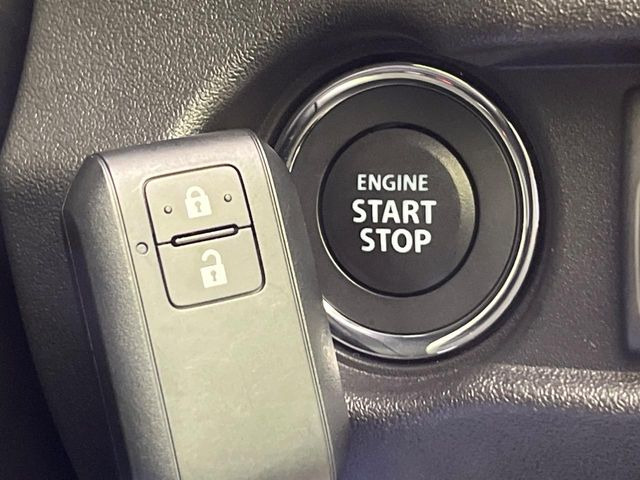 �y�L�[���X�X�^�[�g�V�X�e���z�J�o����|�P�b�g�ɓ��ꂽ�܂܂ł��h�A�̎{���E�������\�ȃX�}�[�g�L�[�𑕔��B�G���W���̃I���E�I�t�����J�M�����o���K�v����������Ƃ��Ă��֗��ł���