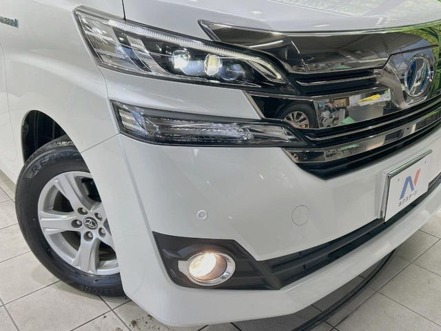 �yLED�w�b�h���C�g�z���V����ԑ��s�����ǍD�Ȏ��E���m�ۂ����S���ĉ^�]�ł��鍂�P�xLED�w�b�h���C�g�𑕔�!�_�����x�������A����d�͂��}�����Ă��܂��B