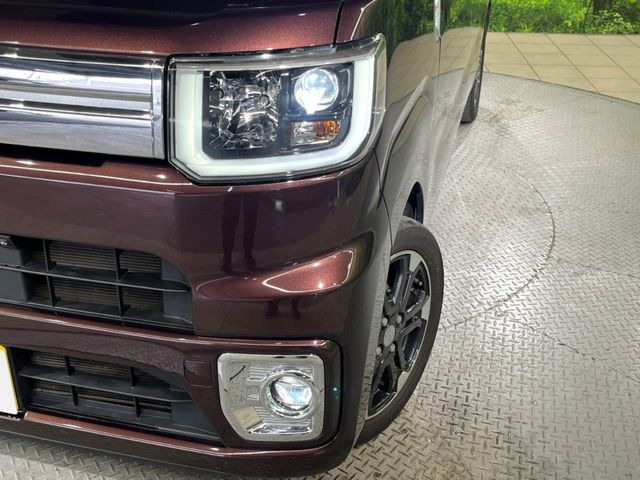 �yLED�w�b�h���C�g�z���V����ԑ��s�����ǍD�Ȏ��E���m�ۂ����S���ĉ^�]�ł��鍂�P�xLED�w�b�h���C�g�𑕔�!�_�����x�������A����d�͂��}�����Ă��܂��B