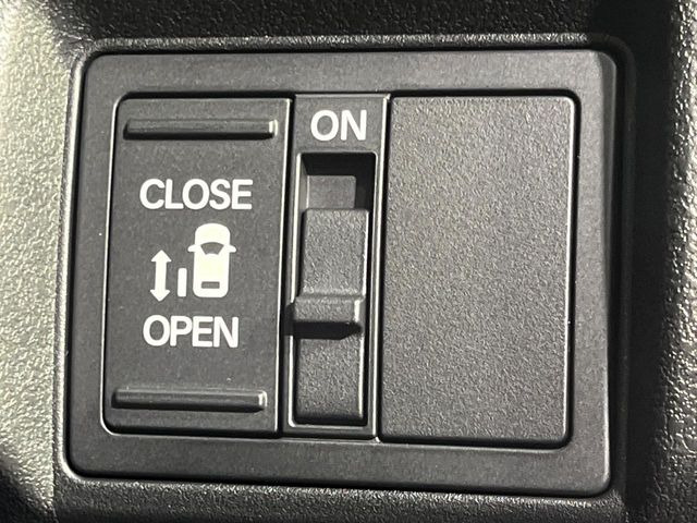 �y�p���[�X���C�h�h�A�z�X�}�[�g�L�[��^�]�Ȃ̃X�C�b�`�ŃX���C�h�h�A�̊J���\���d��������͂����ăh�A���J����K�v�������A���������q�l�ł��A�d���ו��������Ă��鎞�����N�ɊJ���߂ł��܂���