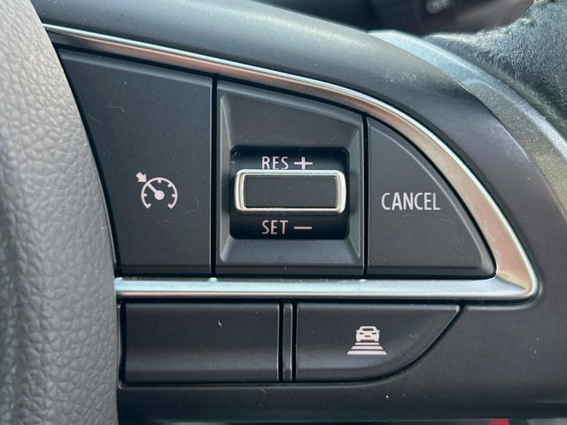 �y�N���[�Y�R���g���[���z�������H�����N���N���s�B�A�N�Z���𗣂��Ă���葬�x�ő��s���ł��A�������^�]���̕��S���y��!�����E�������ȒP�ȃX�C�b�`����Œ����ł��܂��B