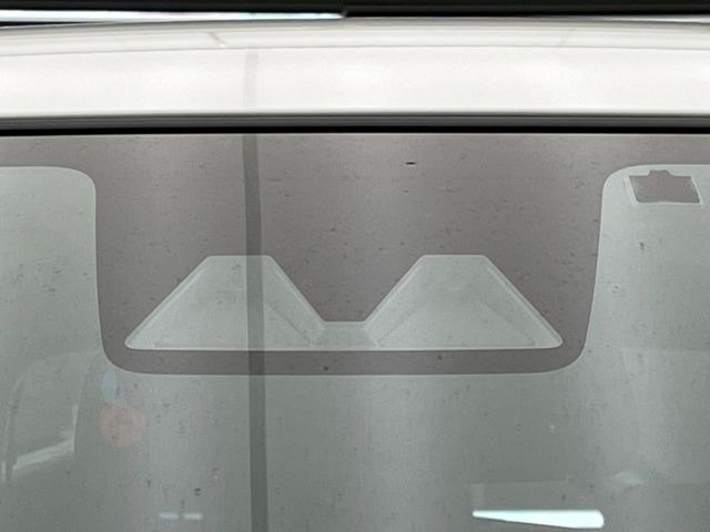 �y�X�}�[�g�A�V�X�g�z���s���ɑO���̎ԗ�����F�����A�Փ˂������Ȏ��͌x��ƃu���[�L�ŏՓˉ���Ɣ�Q�y�����A�V�X�g�B�����S�Ƀh���C�u�����y���݂��������܂��B