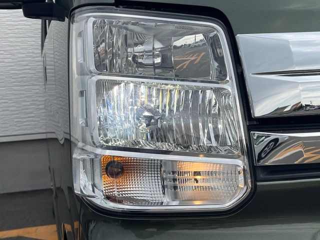 �w�b�h���C�g��e�[�������v&�A���~�z�C�[�����̊e��R�[�e�B���O���I�X�X�����Ă���܂��B�����Y�����̉��΂݂≘���}���A���ꂢ�ȏ�Ԃ������e�i���X���X�ŕۂĂ܂���