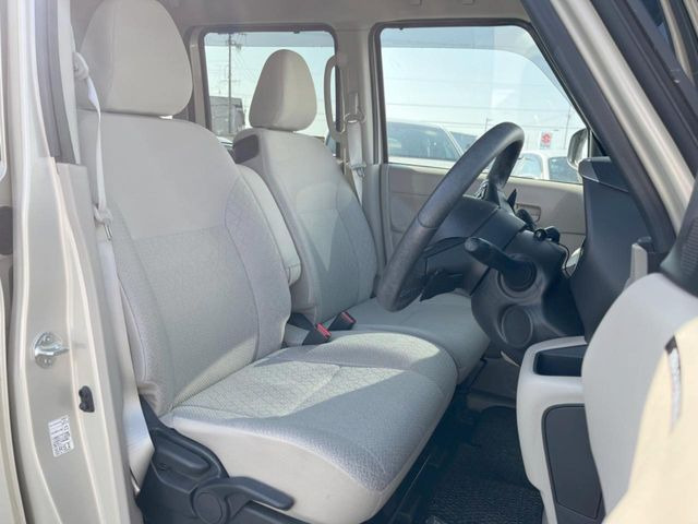 �^�]�ȃV�[�g���͎g�p�������Ȃ��A�ǍD�ȏ�ԂƂȂ��Ă��܂��B���J�Ɏg���Ă������Ƃ��悭�킩��܂��ˁB