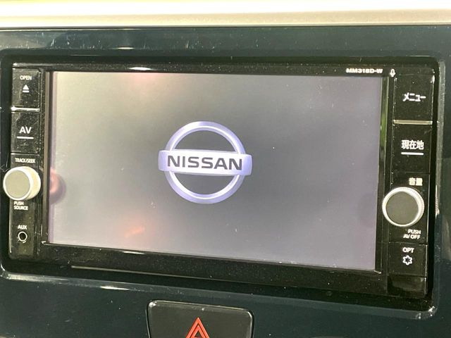 �y�����i�r�z�l�C�̏����i�r�𑕔����Ă���܂��B�i�r�̎g���₷���͂������A�I�[�f�B�I�@�\���[��!�L�����v�◷�s�͂������A�ʋ΂┃�����ȂǕ��i�̃h���C�u���y�����Ȃ�͂���