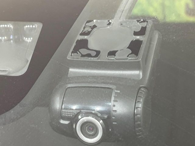 �y�h���C�u���R�[�_�[�z�h���C�u���R�[�_�[����!���s���͂������A������^�]�⎖�̂ɑ��������ہA�f���ŋL�^���A����̃��X�N�ɔ����܂��B���L�^�pSD�J�[�h�͂��q�l�����g�ł��������������K�v������܂��B