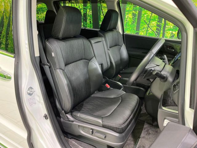 �y�n�[�t���U�[�V�[�g�z�������ƍ���S�n�𗼗������l�C�̃V�[�g���w�ʁE���ʂ̃t�@�u���b�N�f�ނ́A�ʋC���̗ǂ��⊊��ɂ����ɗD��Ă��܂��B�C���╞���ɍ��E���ꂸ���K�ɂ���肢�������܂��B