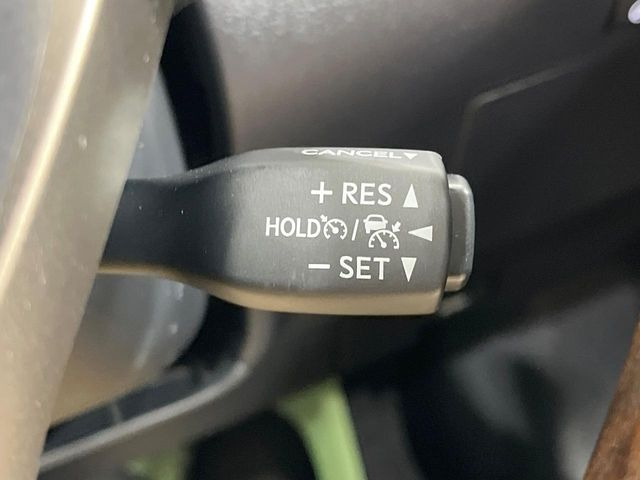 �y���[�_�[�N���[�Y�R���g���[���z�������H�ł̒��������s���y��!!�����ő��x��ۂN���[�Y�R���g���[�����A�Փˌy���V�X�e���ƘA�g���A�O���̎ԗ������m���ĎԊԂ�ۂ悤�ɑ��x���߂��Ă���܂�!!