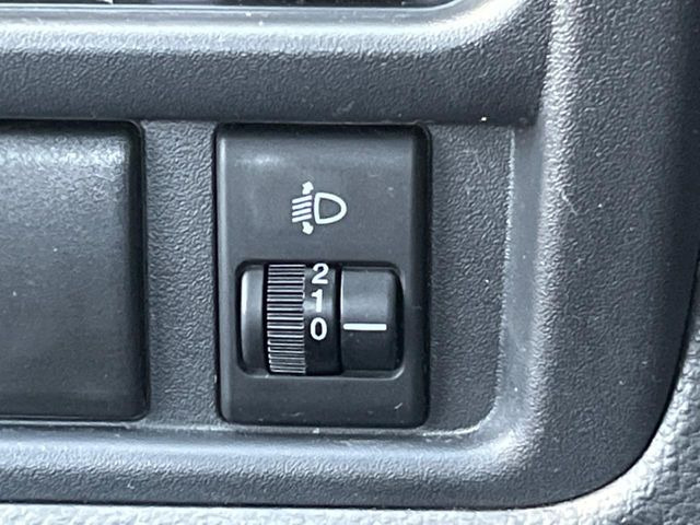 �y�w�b�h���C�g���x���C�U�[�z�ڐ��̍����ɍ��킹�ăw�b�h���C�g�𒲐ߏo���܂�!