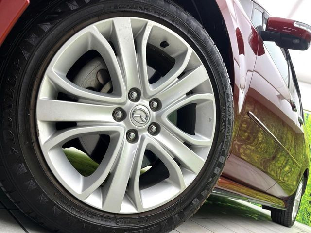 �y����18�C���`�A���~�z�C�[���z�O�ςɃ}�b�`���������A���~�z�C�[���𑕒����Ă���܂��B�e��ЊO�A���~�z�C�[����A�X�^�b�h���X�^�C�����戵�����Ă���܂��B���񂲑��k����������