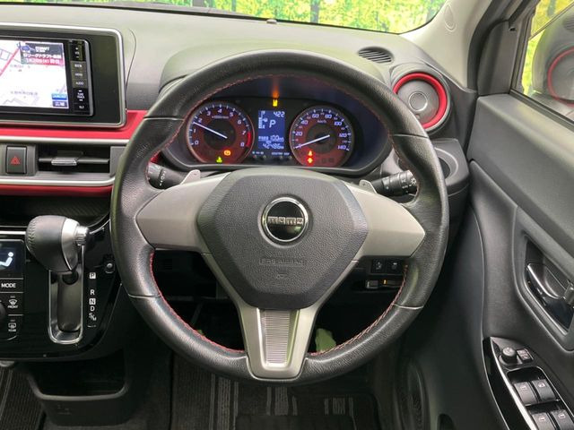 �y�����v�����X�e�A�����O�z�㎿�Ȋv���g�p���邱�ƂŁA��ɂ����������݂ƂĂ��^�]���₷���n���h���ł���