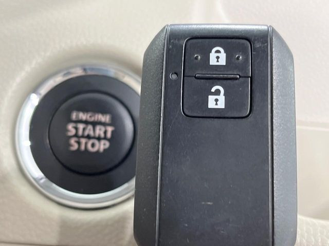 �y�L�[���X�X�^�[�g�V�X�e���z�J�o����|�P�b�g�ɓ��ꂽ�܂܂ł��h�A�̎{���E�������\�ȃX�}�[�g�L�[�𑕔��B�G���W���̃I���E�I�t�����J�M�����o���K�v����������Ƃ��Ă��֗��ł���