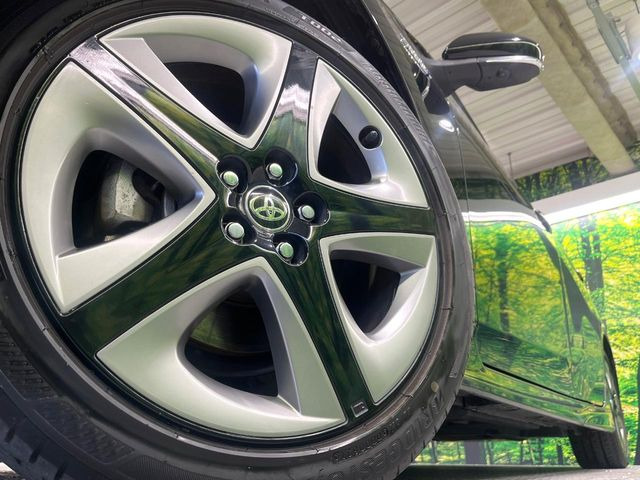 �y����17�C���`�A���~�z�C�[���z�O�ςɃ}�b�`���������A���~�z�C�[���𑕒����Ă���܂��B�e��ЊO�A���~�z�C�[����A�X�^�b�h���X�^�C�����戵�����Ă���܂��B���񂲑��k����������