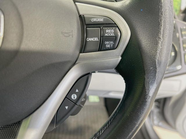 �y�N���[�Y�R���g���[���z�������H�����N���N���s�B�A�N�Z���𗣂��Ă���葬�x�ő��s���ł��A�������^�]���̕��S���y��!�����E�������ȒP�ȃX�C�b�`����Œ����ł��܂��B