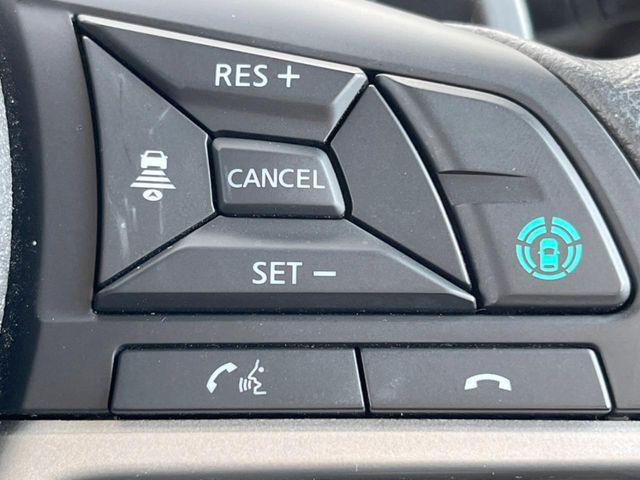 �y�v���p�C���b�g�z�������H�ł̒��������s���y��!!�a�؎��Ə��񑖍s�̃V�[���ŁA�A�N�Z���E�u���[�L�E�X�e�A�����O�������Ő��䂵�A�������^�]�̕��S���y�����Ă���܂���