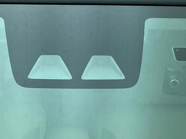 �y�X�}�[�g�A�V�X�g�z���s���ɑO���̎ԗ�����F�����A�Փ˂������Ȏ��͌x��ƃu���[�L�ŏՓˉ���Ɣ�Q�y�����A�V�X�g�B�����S�Ƀh���C�u�����y���݂��������܂��B