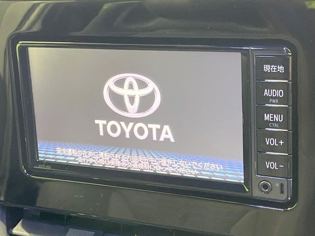 �y�����i�r�z�l�C�̏����i�r�𑕔����Ă���܂��B�i�r�̎g���₷���͂������A�I�[�f�B�I�@�\���[��!�L�����v�◷�s�͂������A�ʋ΂┃�����ȂǕ��i�̃h���C�u���y�����Ȃ�͂���