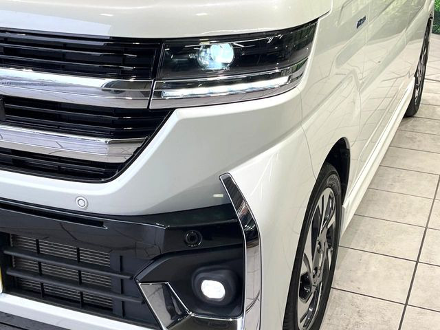 �yLED�w�b�h���C�g�z���V����ԑ��s�����ǍD�Ȏ��E���m�ۂ����S���ĉ^�]�ł��鍂�P�xLED�w�b�h���C�g�𑕔�!�_�����x�������A����d�͂��}�����Ă��܂��B