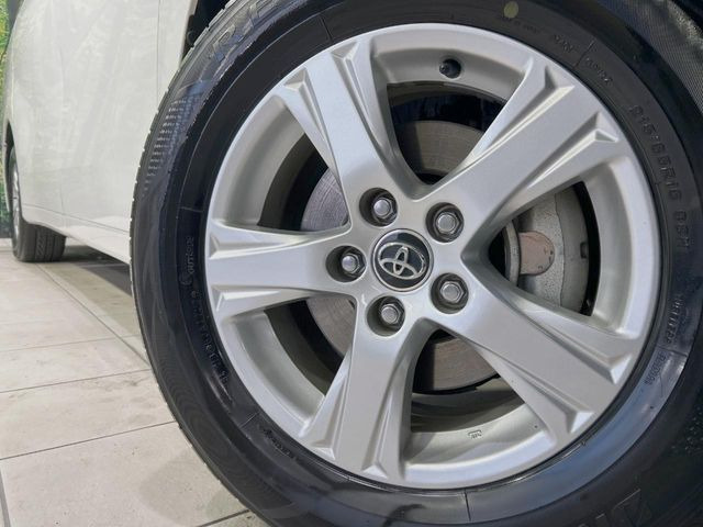 �y����16�C���`�A���~�z�C�[���z�O�ςɃ}�b�`���������A���~�z�C�[���𑕒����Ă���܂��B�e��ЊO�A���~�z�C�[����A�X�^�b�h���X�^�C�����戵�����Ă���܂��B���񂲑��k����������