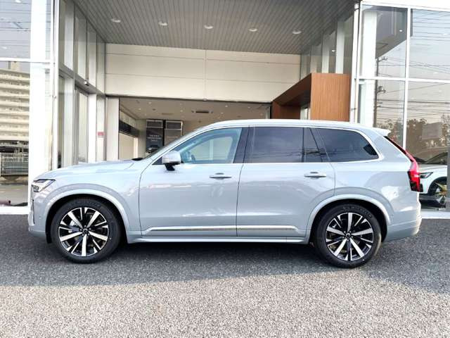 XC90ウルトラ B5 AWD 4WD