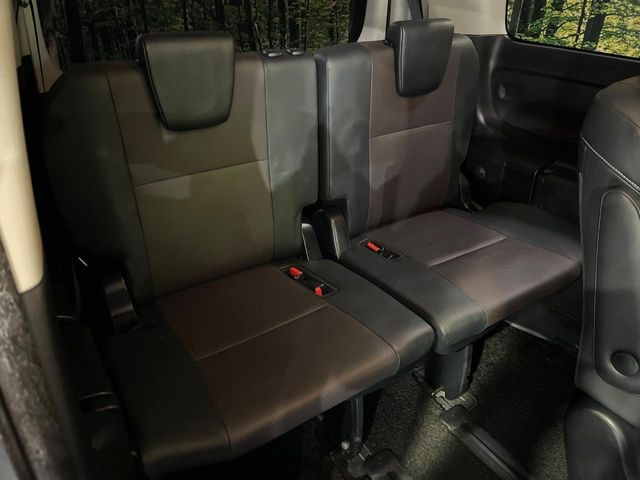 3��ڃV�[�g�͂�������ԗǍD����l�ł��������ƍ����Ē����܂��̂ŁA��l���ł̂��o���������N���N�ł��􂲉Ƒ��ŁA�C�̒m�ꂽ���ԂŁA�h���C�u�ɍs���̂��y���݂ł��ˁ�