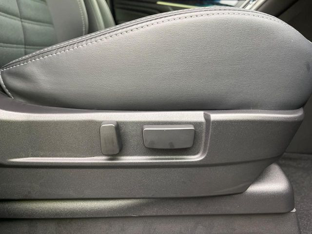 �y�p���[�V�[�g�z�X�C�b�`��ŊȒP�ɃV�[�g�̔��������\!�d��������͂�����܂���!���K�ȃV�[�g�|�W�V�����ɃZ�b�g���āA���K�ȃh���C�u�����y���݂��������B