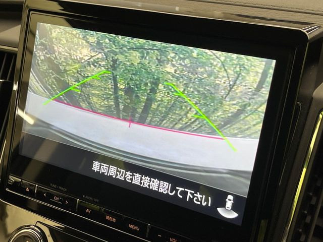 �y�}���`�A���E���h���j�^�[�z��p�̃J�����ɂ��A�ォ�猩���낵���悤�Ȏ��_��360�x�N���}�̎��͂��m�F���邱�Ƃ��ł��܂������p�������m�F���₷���A�����ꏊ�ł̐؂�Ԃ��⒓�Ԃ��X���[�Y�ɍs���܂��B