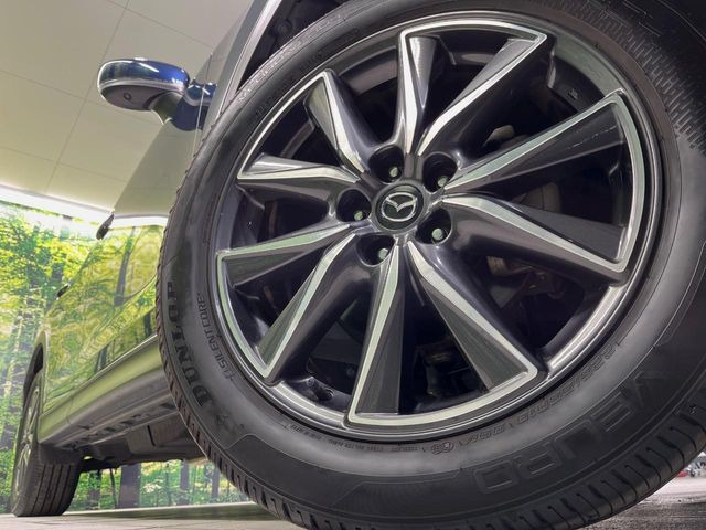 �y����19�C���`�A���~�z�C�[���z�O�ςɃ}�b�`���������A���~�z�C�[���𑕒����Ă���܂��B�e��ЊO�A���~�z�C�[����A�X�^�b�h���X�^�C�����戵�����Ă���܂��B���񂲑��k����������