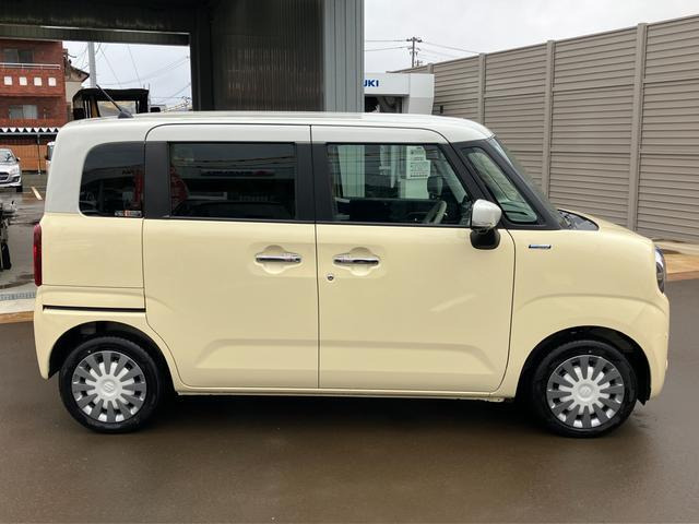 ワゴンRスマイルハイブリッド(HYBRID) X 4WD