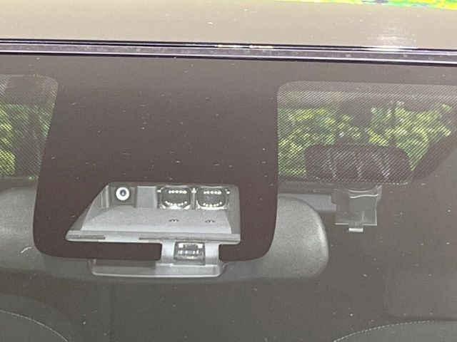 �y�v���N���b�V���Z�[�t�e�B�z�O���̎ԗ��������m���A�Փ˂������Ȏ��͌x��Œ��ӂ𑣂��A�u���[�L�𓥂ޗ͂��T�|�[�g�B�u���[�L�𓥂߂Ȃ������ꍇ�͏Փ˔�Q�y���u���[�L���쓮�A�Փˉ�����T�|�[�g���܂��B